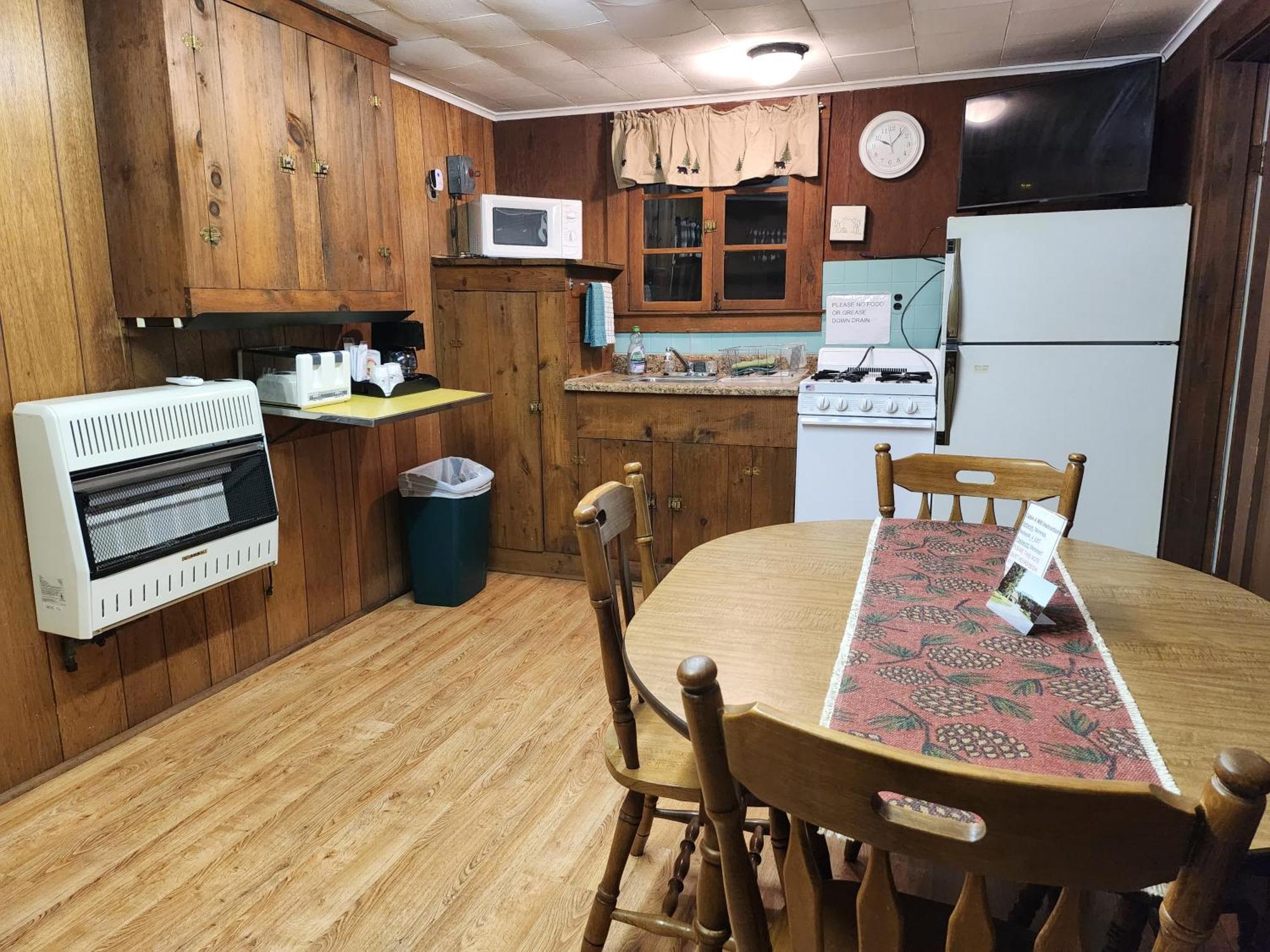 Moreno'S Adirondack Cabins Saranac Lake Εξωτερικό φωτογραφία