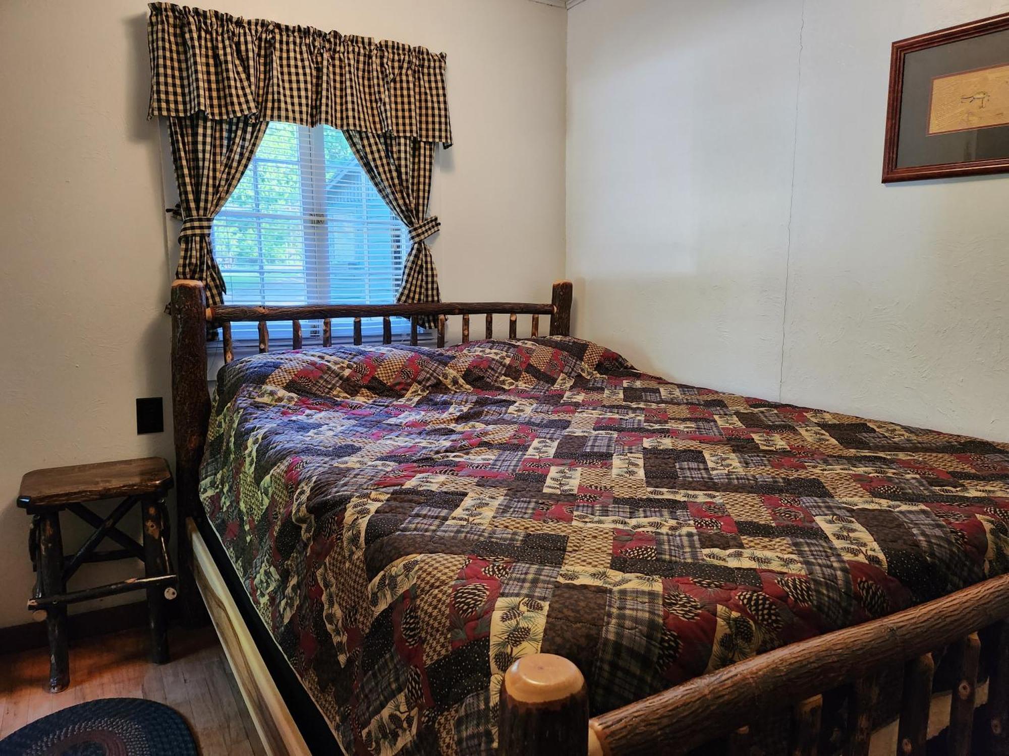 Moreno'S Adirondack Cabins Saranac Lake Εξωτερικό φωτογραφία