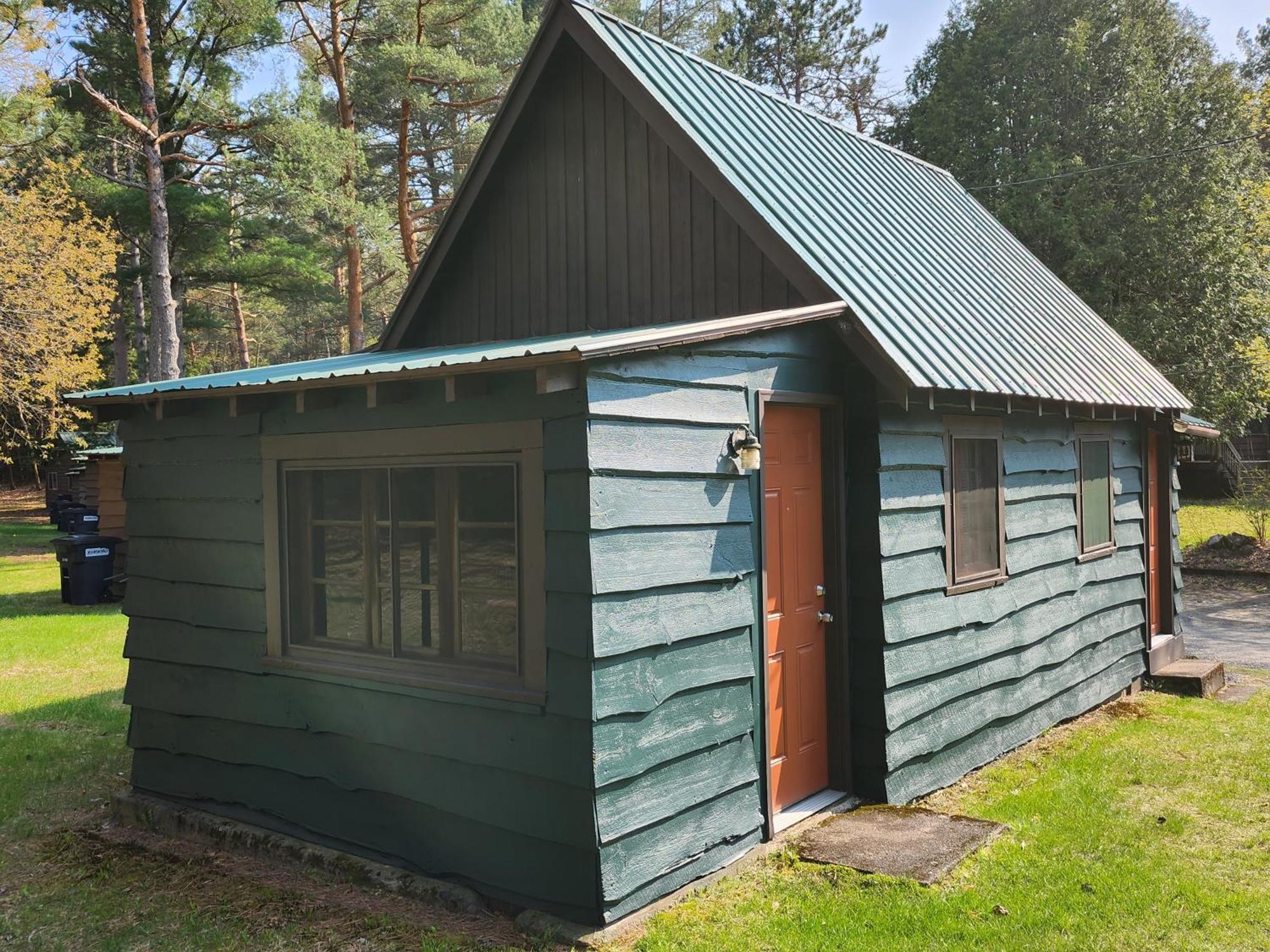 Moreno'S Adirondack Cabins Saranac Lake Εξωτερικό φωτογραφία
