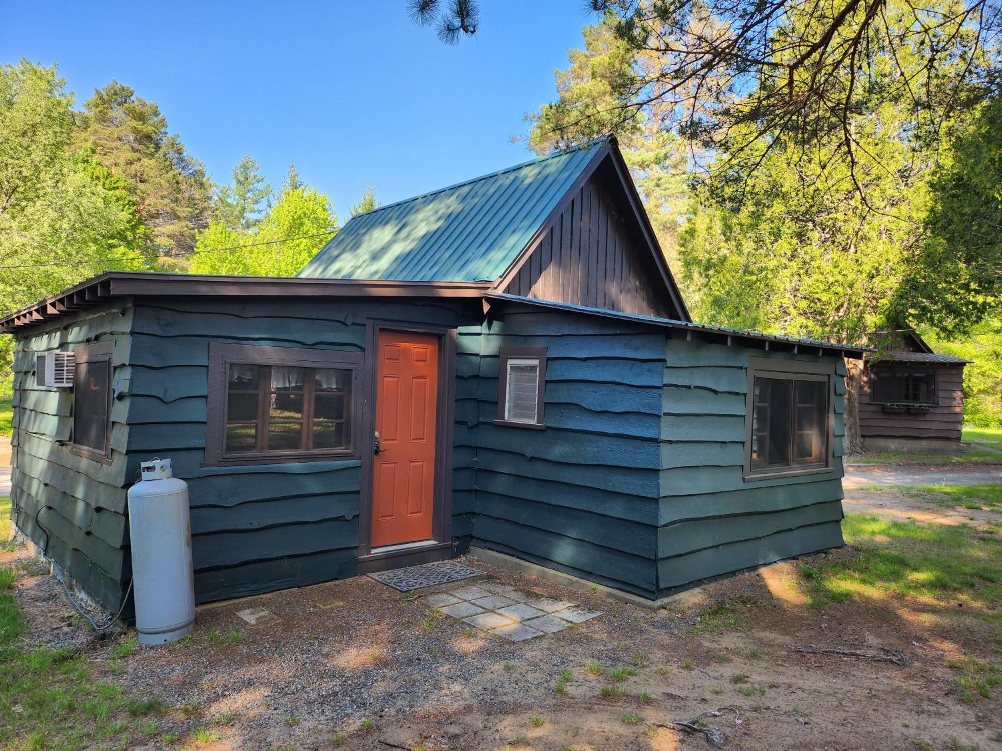 Moreno'S Adirondack Cabins Saranac Lake Εξωτερικό φωτογραφία