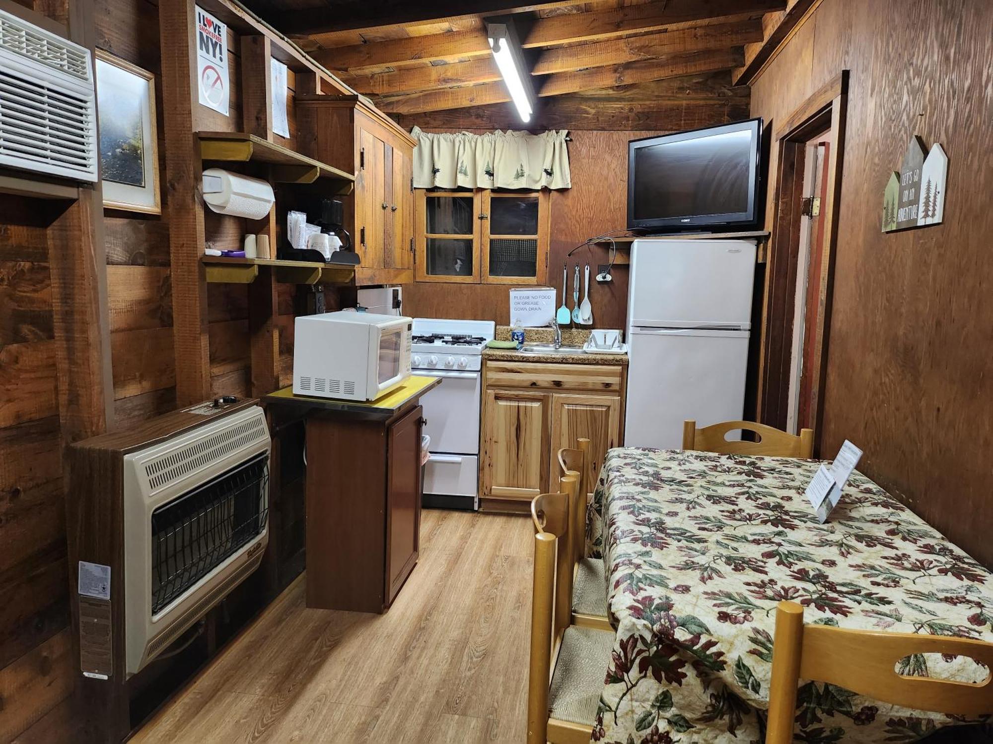 Moreno'S Adirondack Cabins Saranac Lake Εξωτερικό φωτογραφία