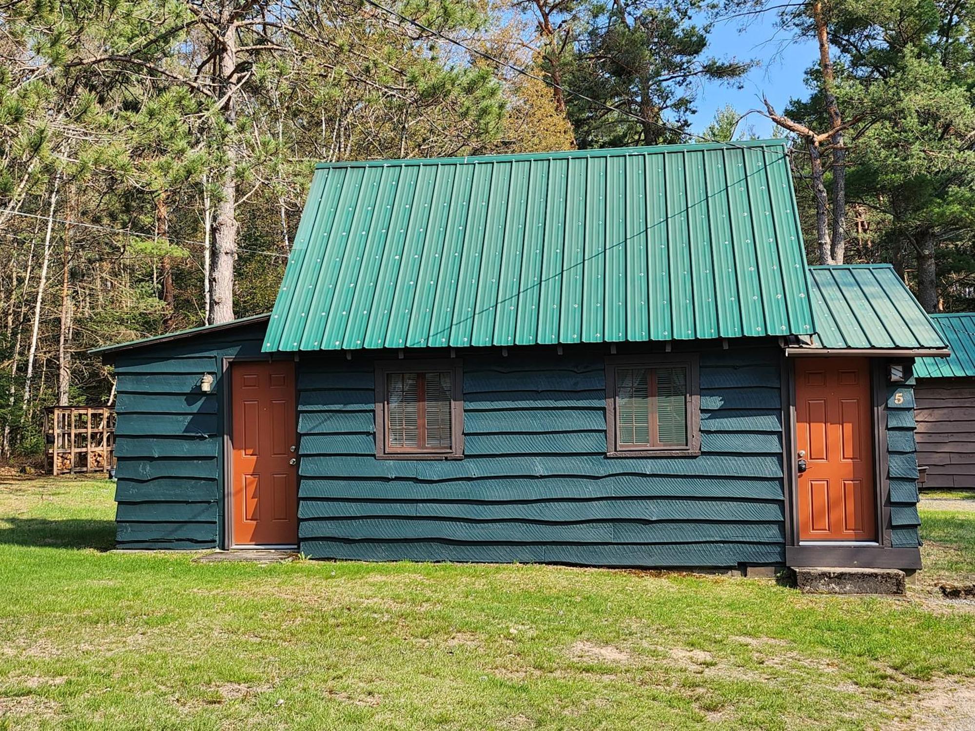 Moreno'S Adirondack Cabins Saranac Lake Εξωτερικό φωτογραφία